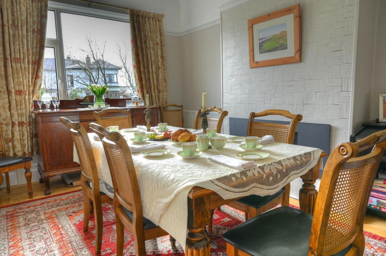 Larkhill House Hotel Portrush Buitenkant foto