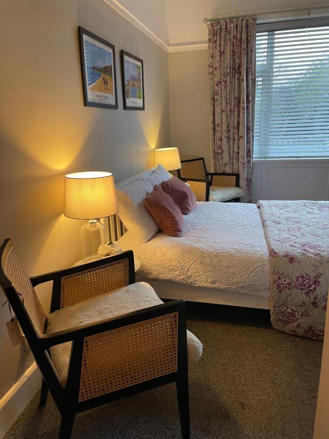 Larkhill House Hotel Portrush Buitenkant foto